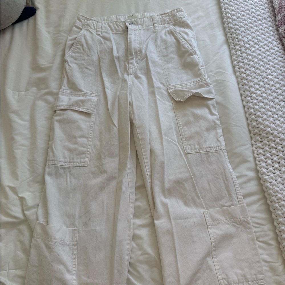 H&M Women’s White Cargo Pants
